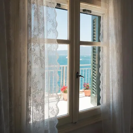 Roof Garden House * Corfu (city)