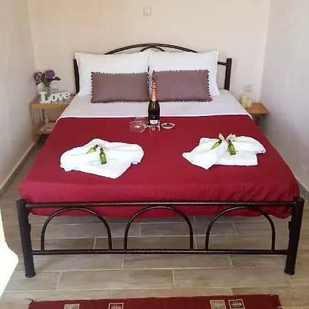 Roof Garden House דירה